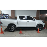 Toyota Hilux 2016 2.8 Cd Srx 177cv 4x4