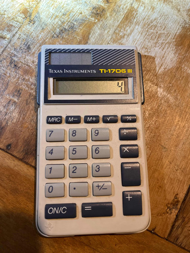 Calculadora Texas Instruments Ti-1706 Iii Solar Funcionando