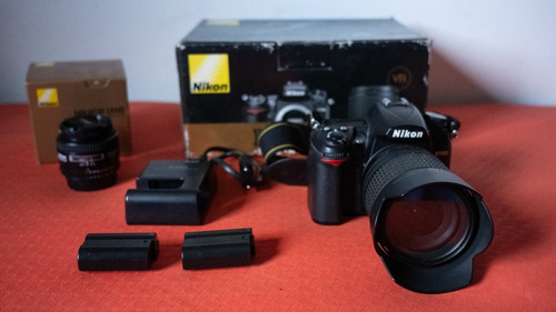 Nikon D7000 18-105 Kit + Nikkor 50 Mm 1.8