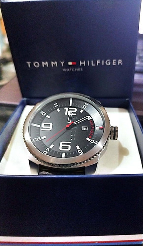 Reloj Tommy Hilfiger Original Como Nuevo 44mm.