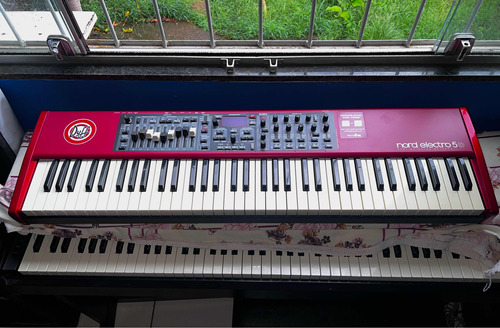 Nord Electro 5d 73 (revisado + Case + Até 12x Cartão Em Bh).