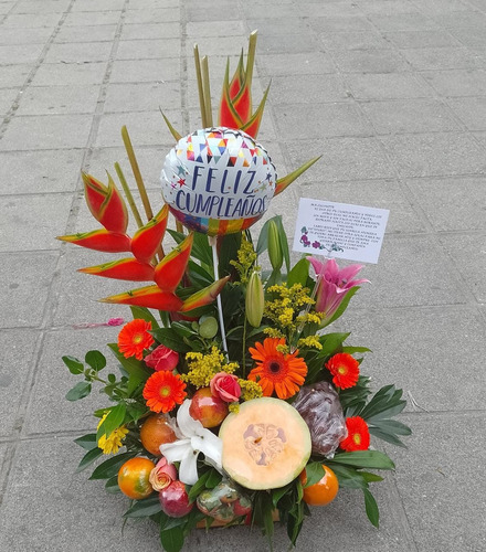 Diselo Con Flores Hermosos Arreglos Con Frutas Rosas