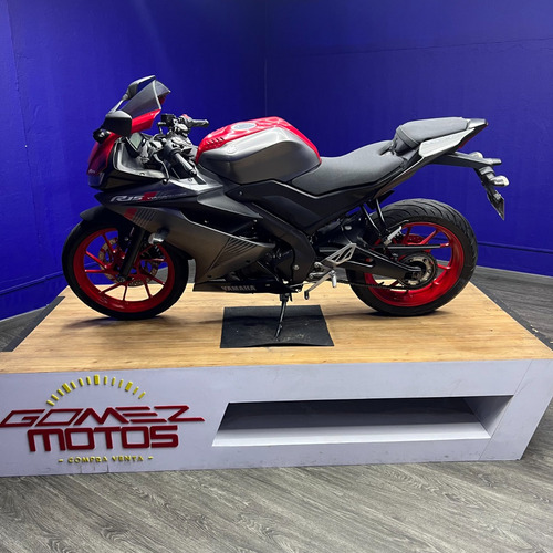 Yamaha R15 2020