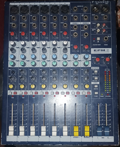 Consola Soundcraft Epm6 