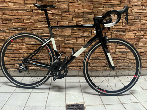 Bicicleta Cannondale Supersix Evo