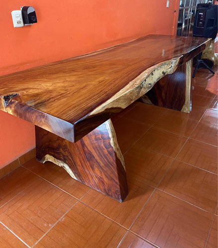 Comedor Rectangular Rustico Parota Mesa Para 10-12 Personas.