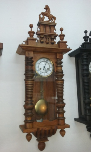 Reloj Antiguo De Pared A Pendulo Gustav Becker