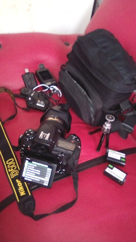 Camara Nikon D500 En Muy Buen Estado Trae Blutu Wifi Y Mas