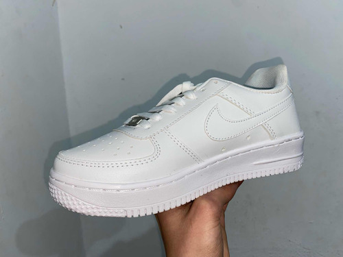 Tenis Blancos Air Forcé One #24