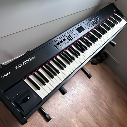 Piano Digital Roland Rd-300 Nx