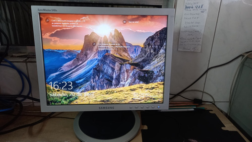 Monitor Lcd Samsung Ls15haaks Com Cabo Força 