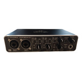 Interfaz De Audio / Midi 2x4 Usb Behringer Umc204 Hd