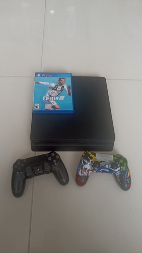 Playstation 4 Slim 1tb