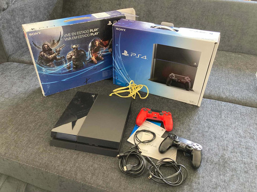 Ps4 Playstation 4 Normal 500 Gbs + 2 Controles