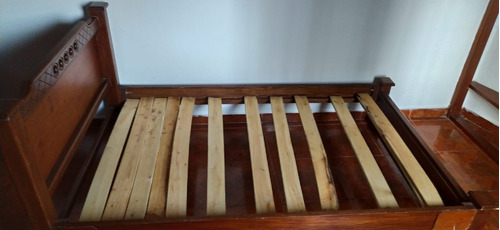 Venta Cama De Madera 1.40 X 2.10