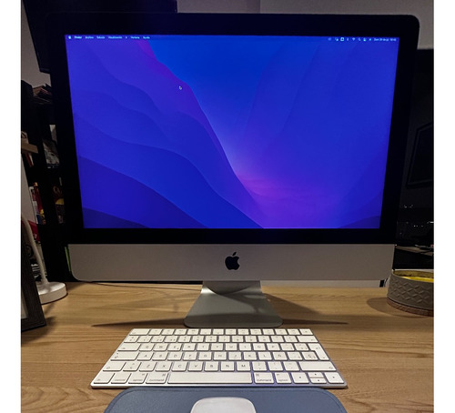 Apple iMac (21.5-inch, Late 2015)