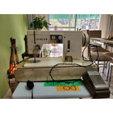 Antigua Maquina De Coser Marca Singer Con Pedal  Impecable ,