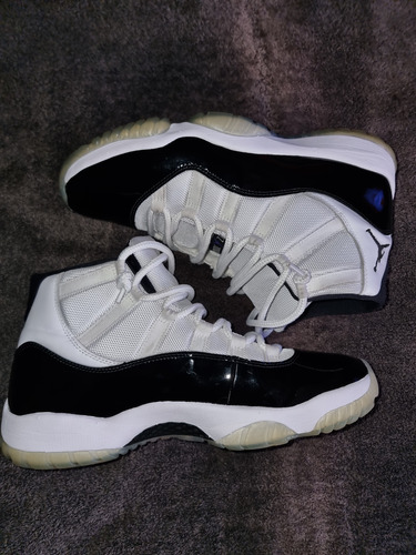 Tenis Jordan 11 Concord 