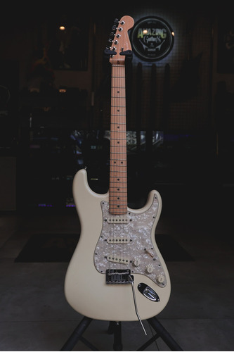 Fender Stratocaster American Deluxe Olympic Pearl - 2010