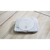 Playstation 1 Psone Só O Aparelho. Não Leu Os Jogos E Cor Meio Estranha E Power Ta Direto. Tá Com Defeito.  076. B29