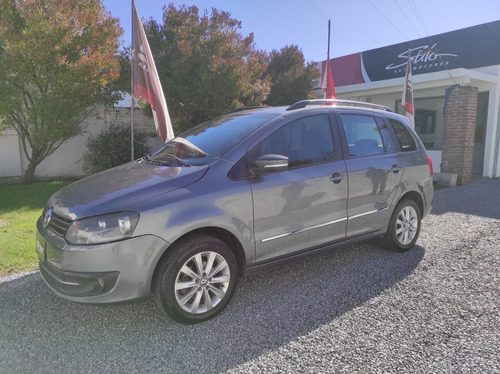 Volkswagen Suran 2012 1.6 Highline 101cv 11c