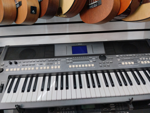 Teclados Musicais 