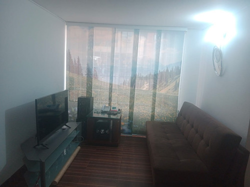 Apartamento Remodelado Muy  Buena Ubicación