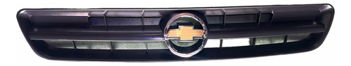 Parrilla Chevrolet Montana Corsa Evolution Con Emblema Foto 2