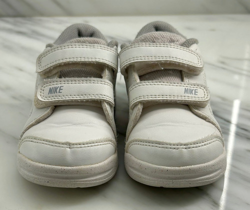 Zapatillas De Cuero Blanco Niños/as Nike Talle 23,5 (13cm.)