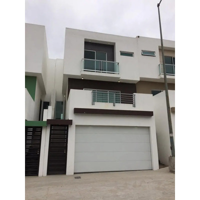 Casa En Renta En Fracc. Privado 3- Rec. Amplios Espacios Precio De Renta $1,400.00 Dolares