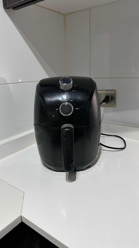 Vendo Airfryer Oster Como Nuevo