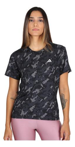 Remera Running adidas Otr Aop Mujer En Negro Y Gris | Dexter