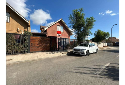 Venta Hermosa Casa De 2 Pisos 3d 3b 2e