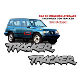 Par De Emblemas Laterales Chevrolet Tracker 1996-1998