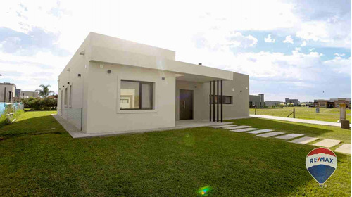 Casa 4 Ambientes En Venta Horizontes Al Sur