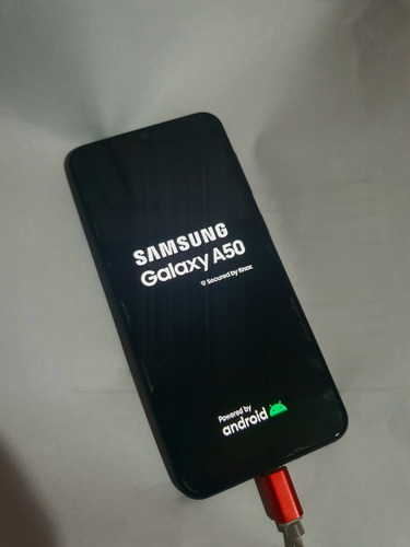 Celular Samsung A50 Negro