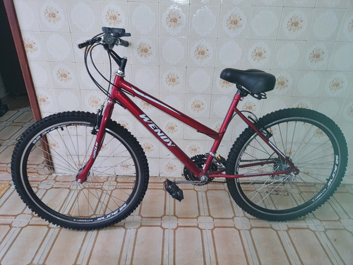 Bicicleta Unissex Aro 26 Marca Wendy 18 Marchas Vermelha 