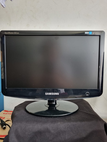 Monitor 15.6 Pulgadas Lcd Hd Samsung 632nw Vga Outlet
