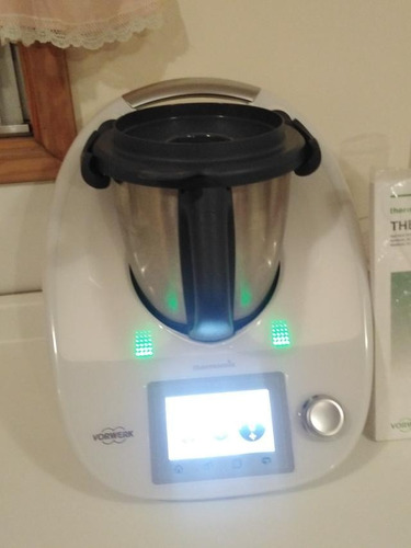 Thermomix M5, Viene Con El Bolso Y Libro De Recetas