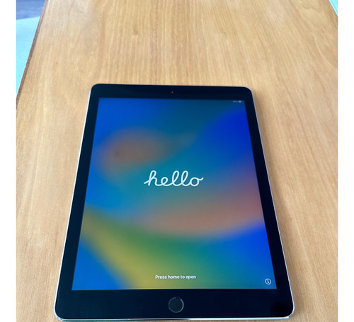 iPad Pro 1a Generación, A1673, 128 Gb  9.7   : Estado 10/10