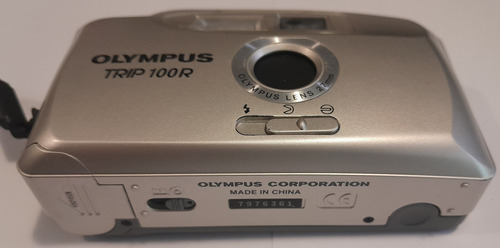 Olympus Trip 100r  Con Funda. A Rollo