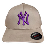 Gorra Ny Yankees Khaki Flexfit Original