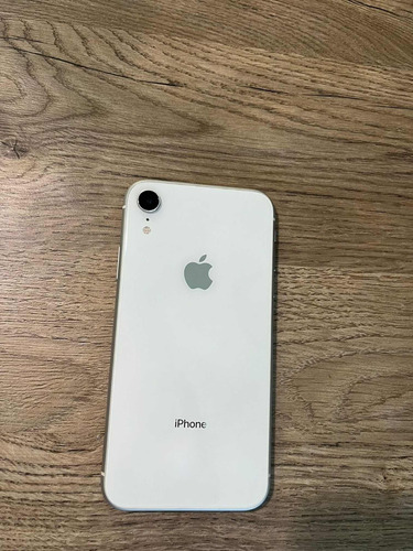Vendo iPhone XR 64gb Impecable !!!