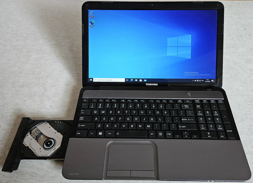 Notebook Toshiba Satellite L855d S5117 15.6  Ram4gb  Hd500gb