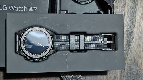 Reloj Smartwatch LG Resiste Agua Bluetooth Watch Style 2098