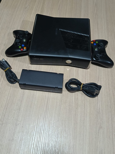 Xbox 360 Slim Usado 