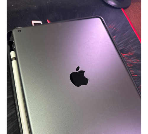 Apple iPad De 10.2  Wi-fi  32gb (8ª Geração) + Apple Pencil