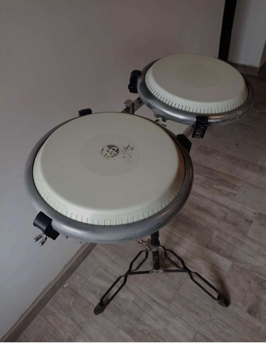 Congas Compactas Lp Giovanni Hidalgo Soporte Y Pie Reforzado