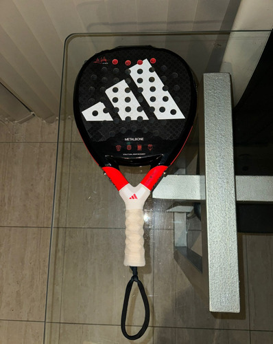 Paleta Padel adidas Metalbone 3.2 Ale Galan Muy Buen Estado