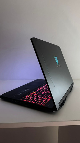 Laptop Gaming Acer Predator Helios 300